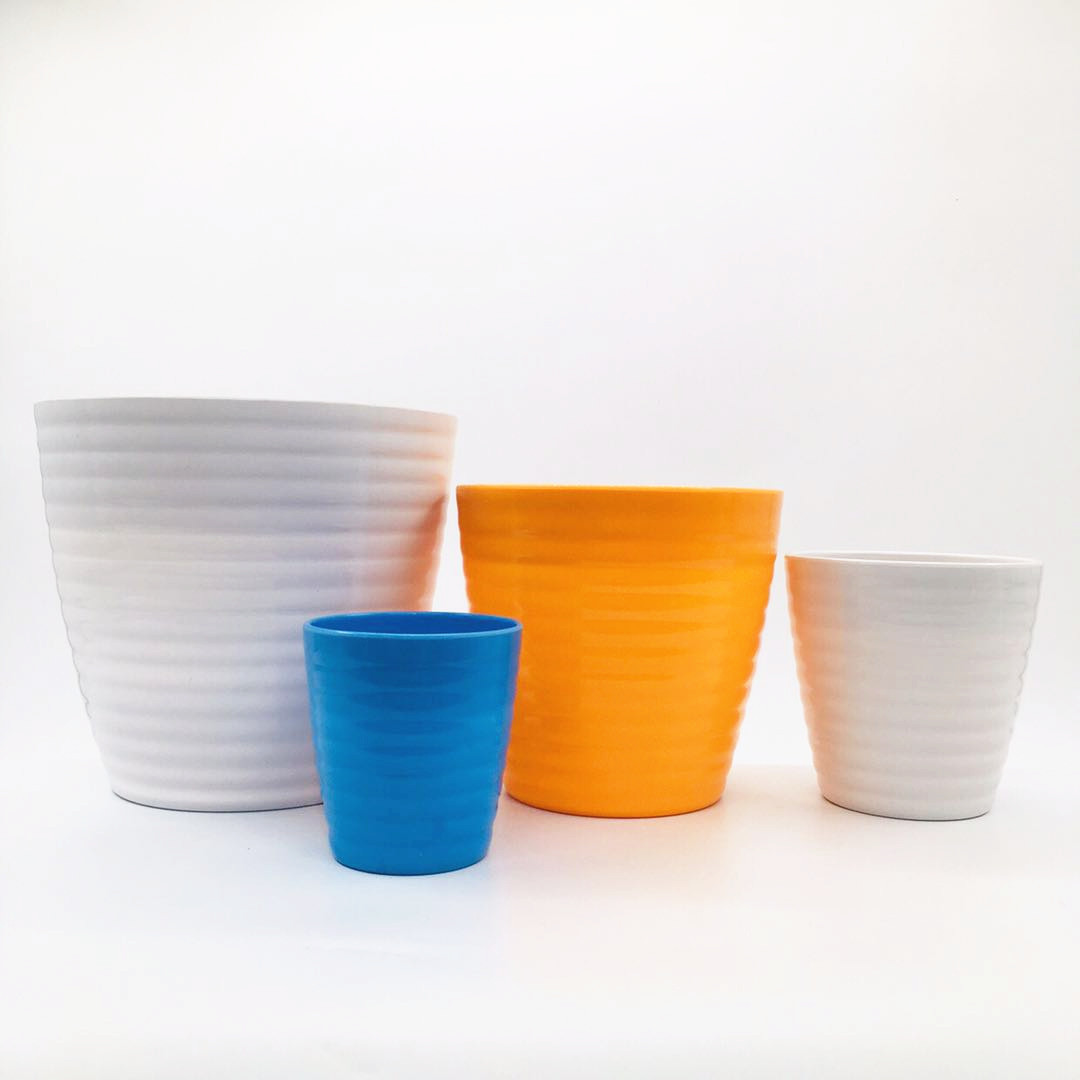 Manufacturers Supply New 4-Size Y35 Series Fine Horizontal Grain Round Plastic Flowerpot full figure