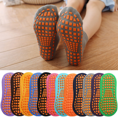 Manufacturer wholesale trampoline socks dispensing anti-slip floor socks children's playground baby early education adult yoga socks