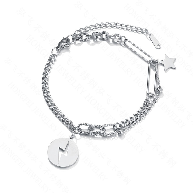 Hip-hop Five-pointed Star Niche Retro Stainless Steel Round  Pendant Bracelet display picture 4