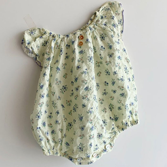[Privacy New 7607] ropa de trepa de color para bebés, ropa de verano delgada con flores cortas, una chaqueta sin envío