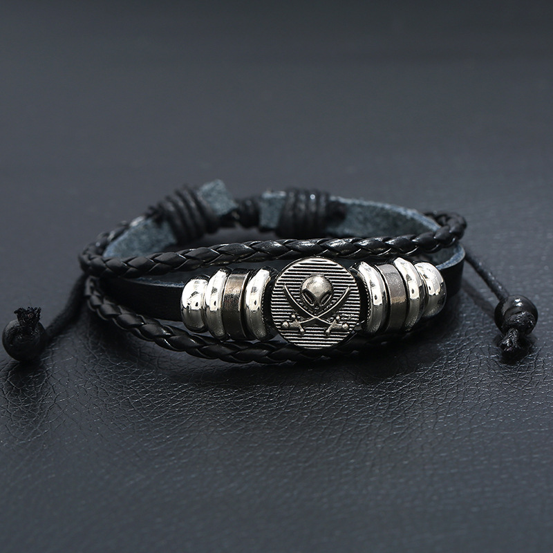 Hot-selling retro beaded skull cowhide simple and versatile adjustable men and women leather bracele