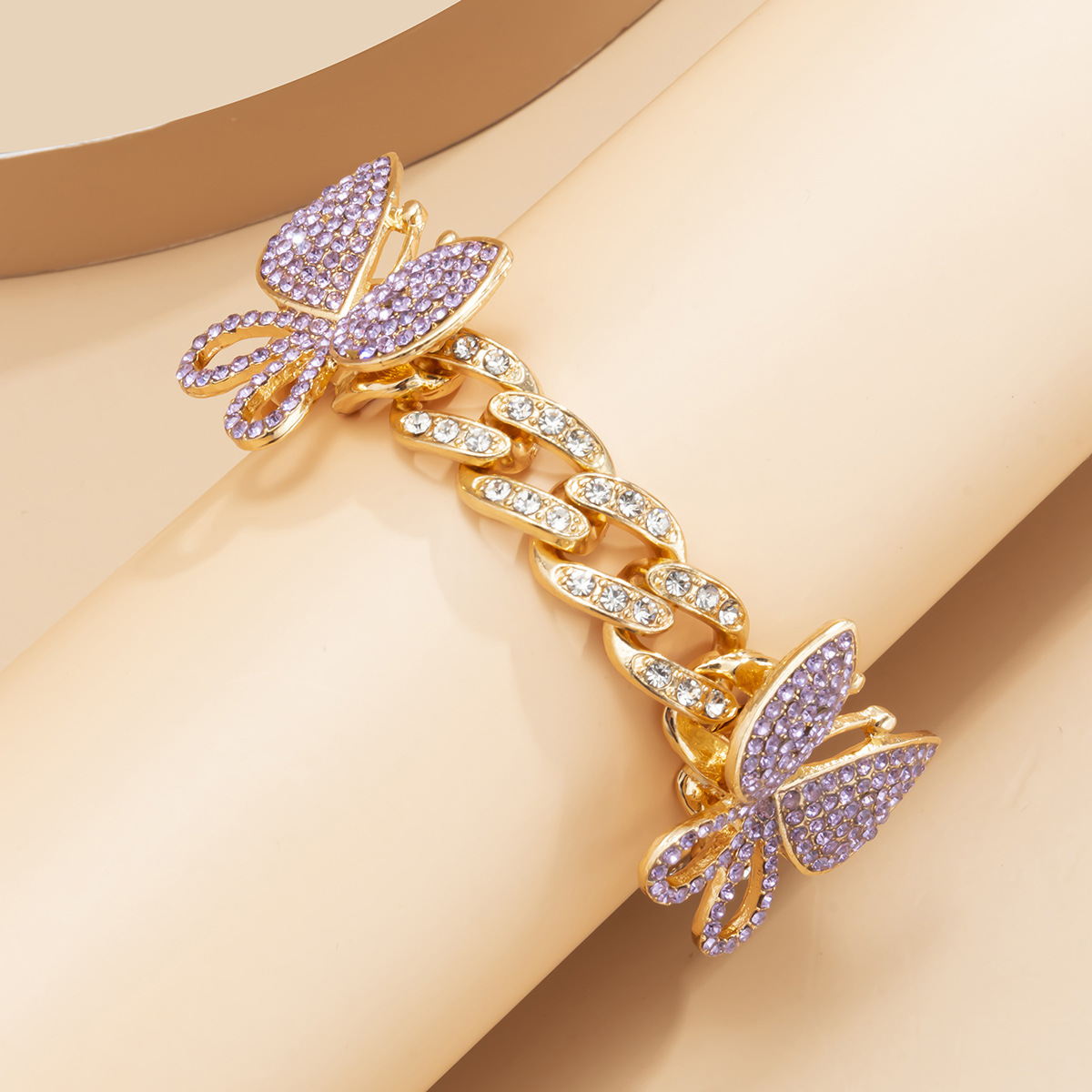 bracelet de cheville rtro en diamant avec petit papillonpicture11