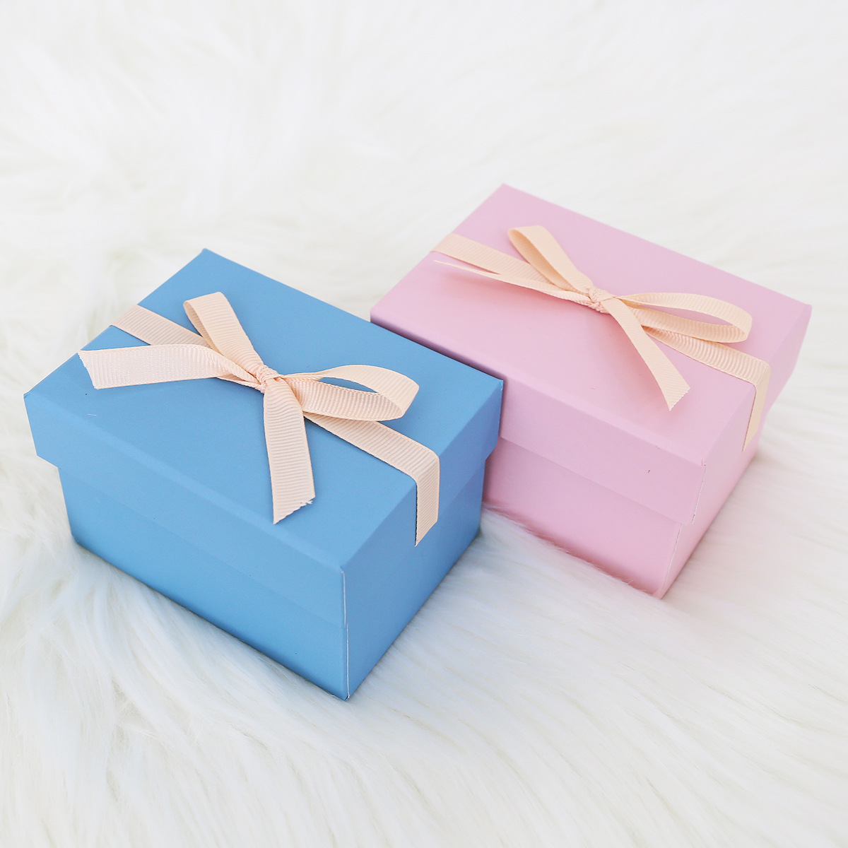 禮品盒生日唇膏唇彩口紅盒送禮物簡約清新唇膏包裝袋禮物盒儲物盒