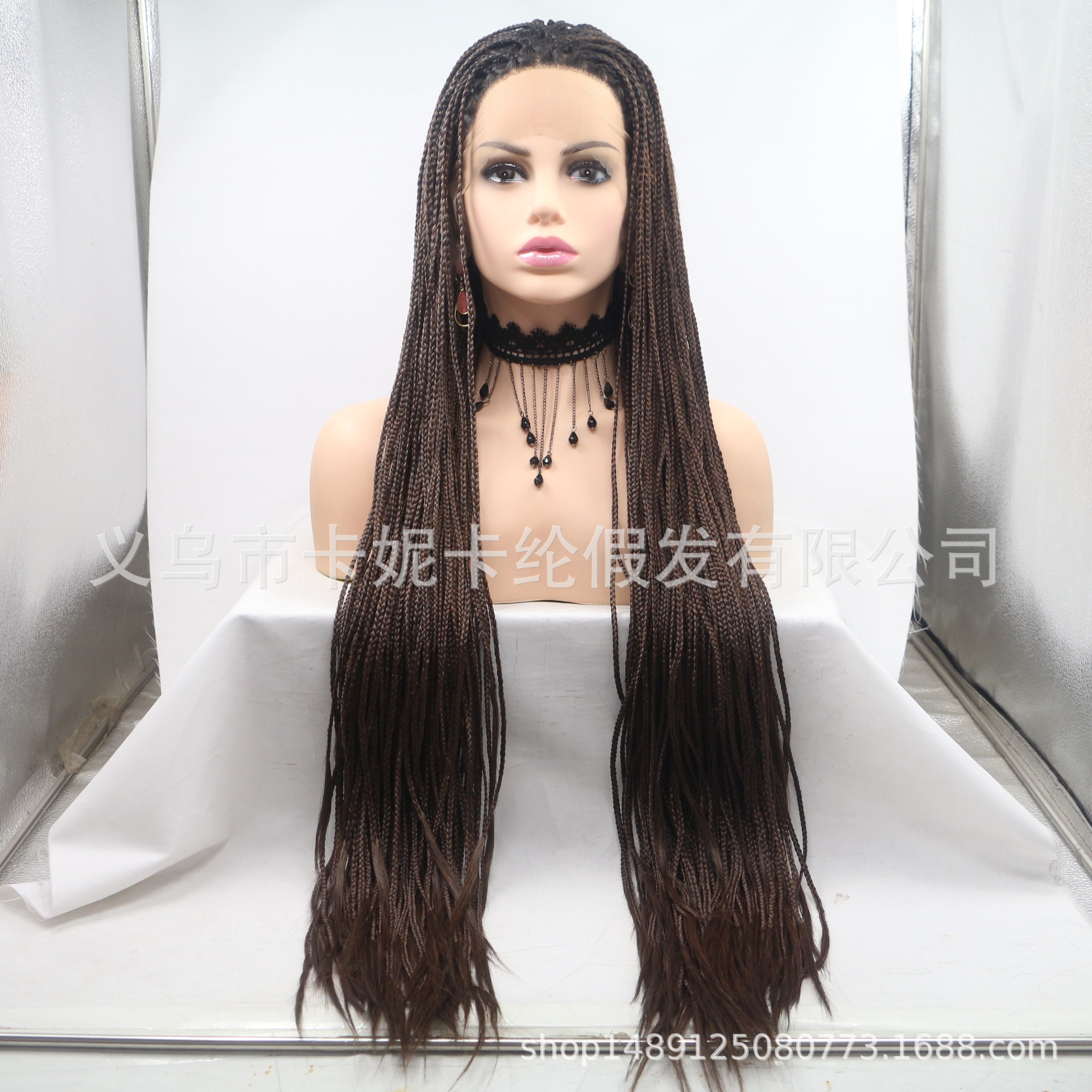 Europa, América, África, moda de tres hebras, pelucas de trenza sucia, fibra química de encaje frente a los fabricantes de pelucas