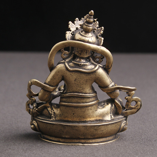 Pure brass, aged and anti-antique, the God of Wealth worships Tibetan Buddha statues to attract wealth and good fortune, old copperware home decorations