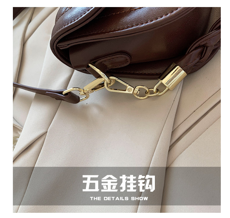 Fashionable One-shoulder Messenger Saddle Bag display picture 6