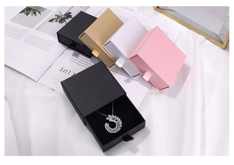 Simple Style Solid Color Paper Jewelry Boxes display picture 2