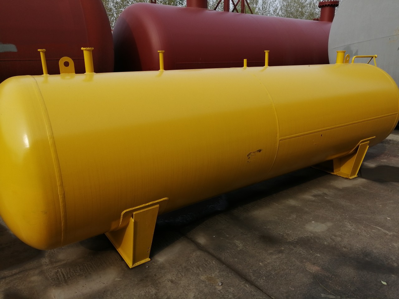 花王氨贮氨器，低压循环桶，虹吸罐，油分