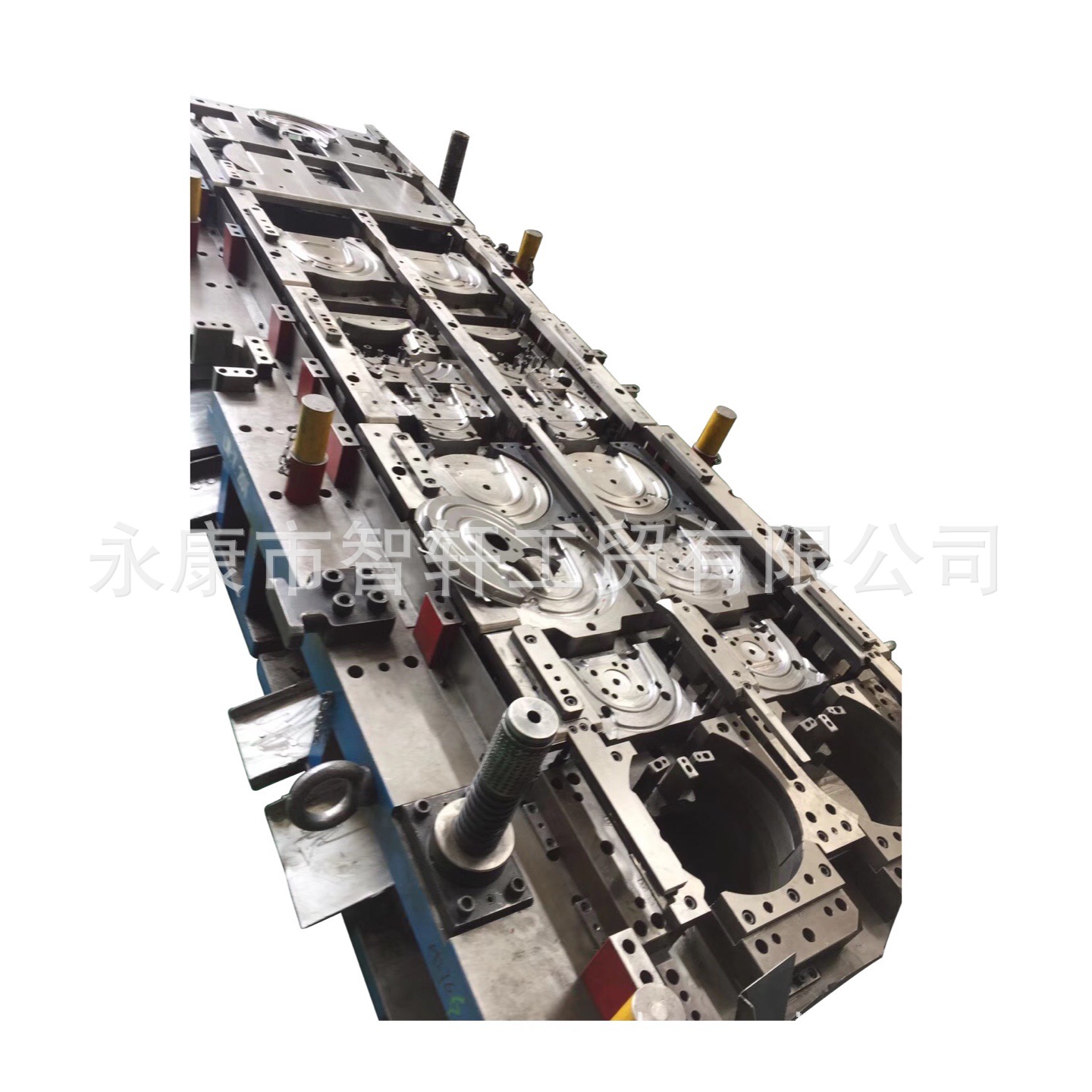 艾灸盒三次元机械手传递模冲压拉伸模具，大型精密连续模制作