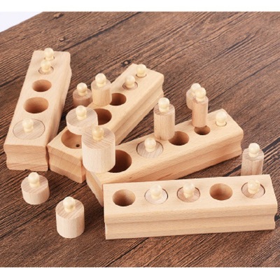 蒙氏家庭版插座圆柱体益智感官教具智力开发幼儿早教木制儿童玩具|ru