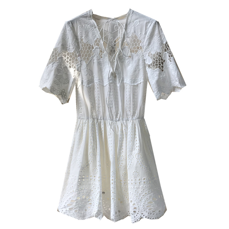 夏季 网纱拼接后系带领花朵刺绣松紧腰棉布短袖连衣裙C432