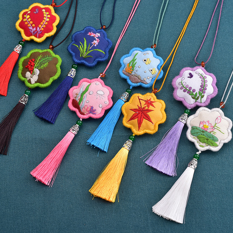 diy手工刺绣材料包初学圆形平安福荷包香囊自制古风汉服香包挂件