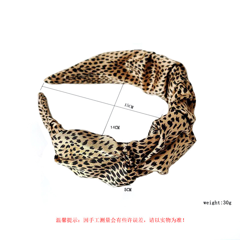 Korean Retro Leopard Pattern Wide-brimmed Fold Headband Simple High-end Fashion Bud Hairpin Wholesale Nihaojewelry display picture 2