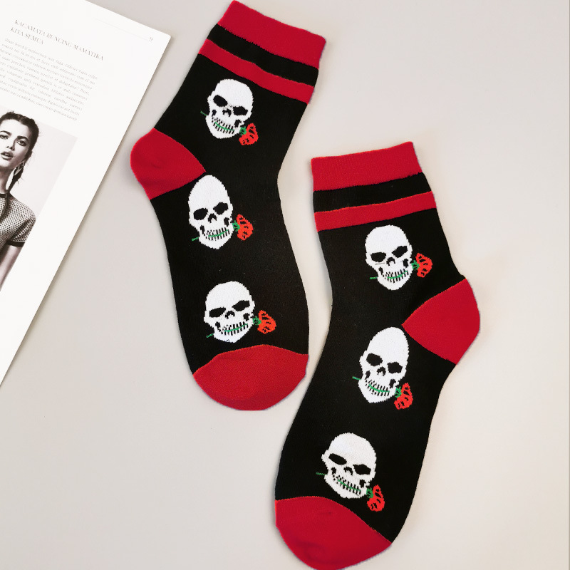 Unisex Fashion Rose Skull Cotton Blending Jacquard Crew Socks A Pair display picture 7