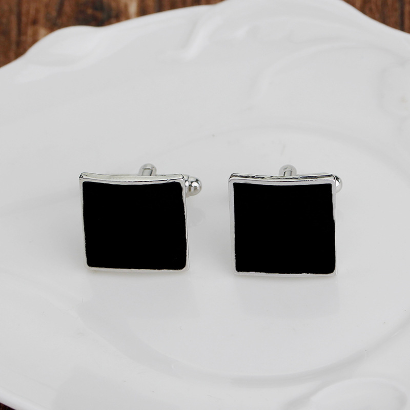 New Simple Geometric Wild Square Alloy Drip Cufflinks display picture 2