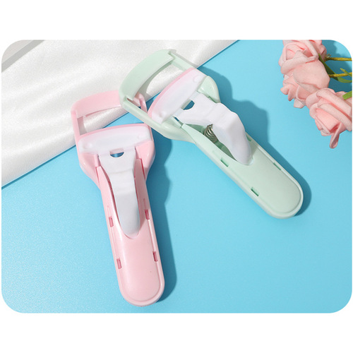 Marianne's new eyelash curler, long-lasting, non-clamping eyelash curler, press-type portable makeup tool with rubber pad