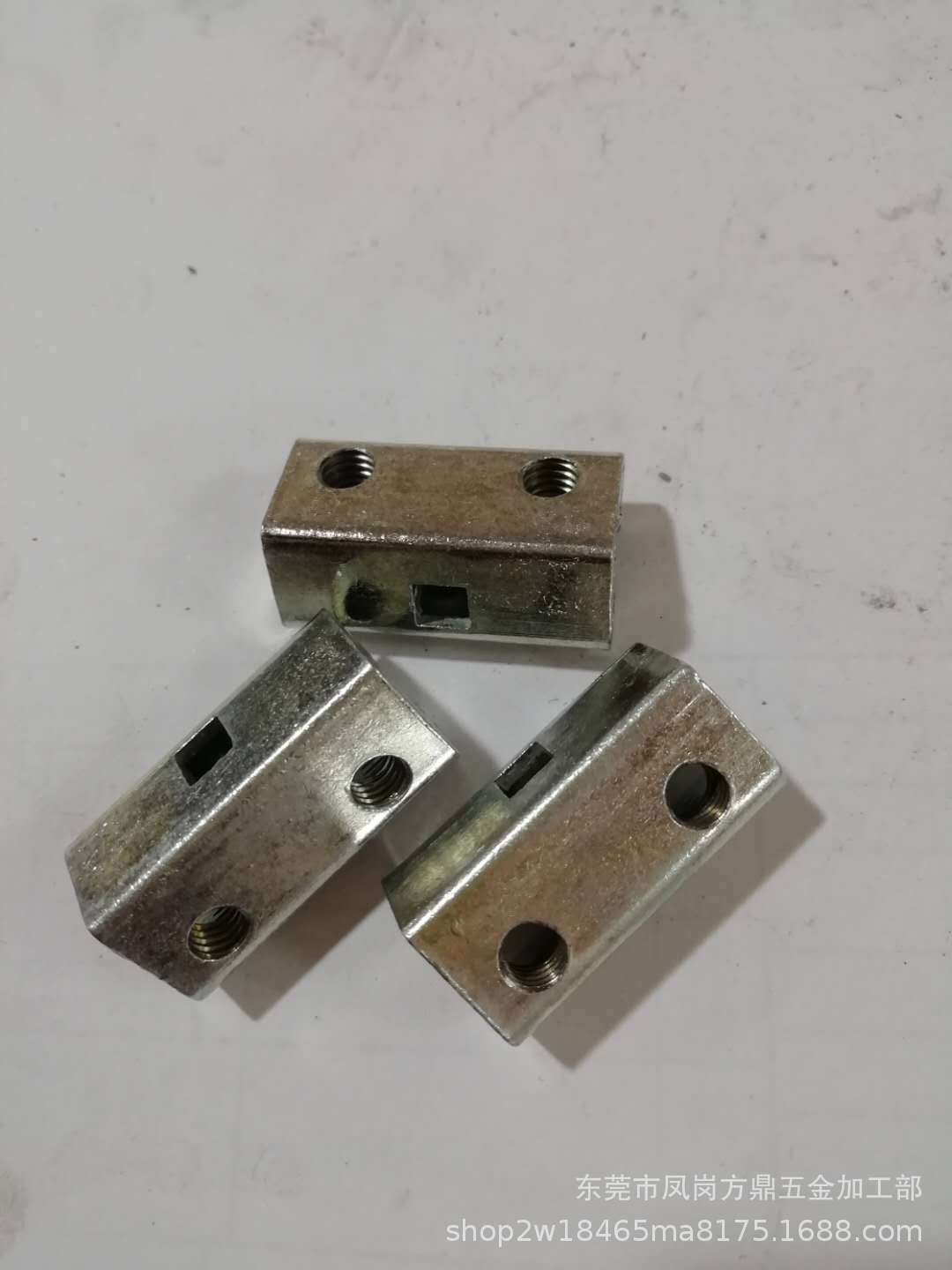 厂家直供钣金机箱门较锌合金压铸铸造非标定制加工