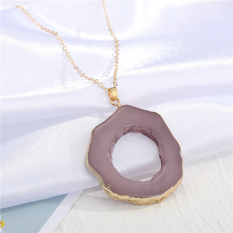 exaggerated personality imitation agate rough resin necklace