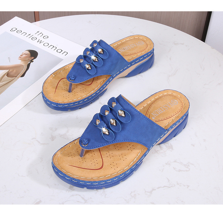 Wholesale of 2021 new style casual high-heeled sandals for women with round heads, cross-border large-sized women's sandals undefined