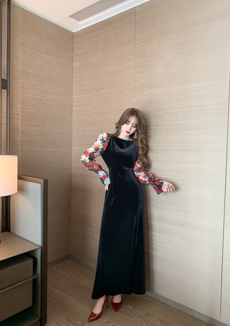 Đầm liền thân nhung đen dài tay in họa tiết retro dáng ôm — Màu đen chi tiết 20