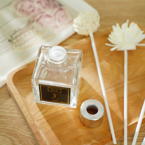 Fire-free aromatherapy essential oil bedroom air freshener long-lasting light fragrance toilet deodorant hotel supplies car fragrance