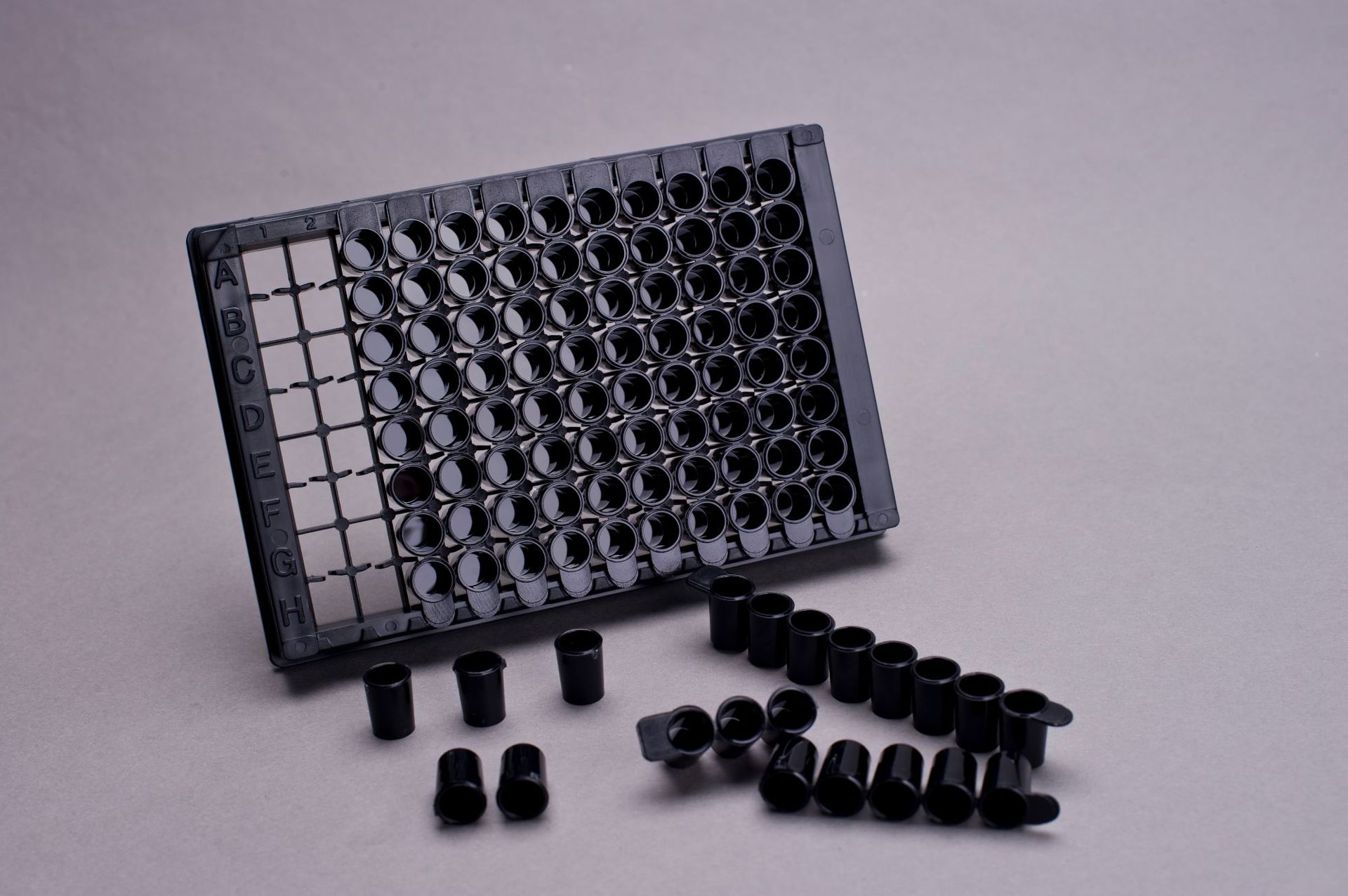 黑色遮光板96THA 配黑色孔条 酶标板 96孔板