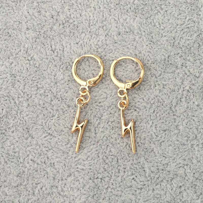 European Cross-border Sold Jewelry Punk Rock Simple Lightning Hoop Earrings Earclip Earrings Female  Hot Sale display picture 4