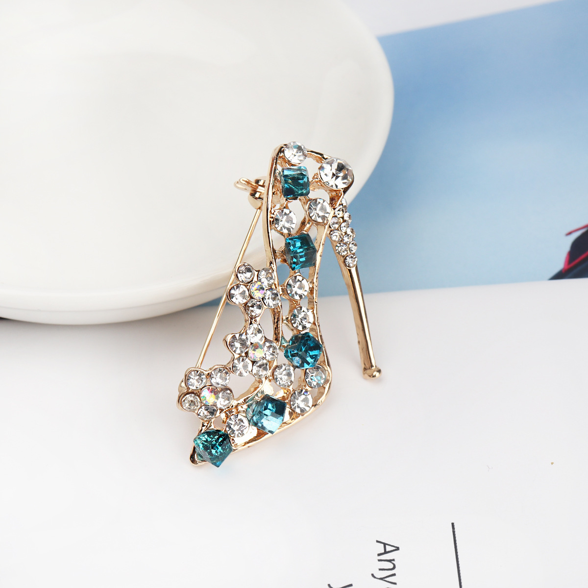 Alloy Material Pin Alloy Asymmetrical Inlay Rhinestones Women's Brooches
