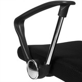 Офисное кресло сетчатое подъемник и вращается с фиксированными поручками.