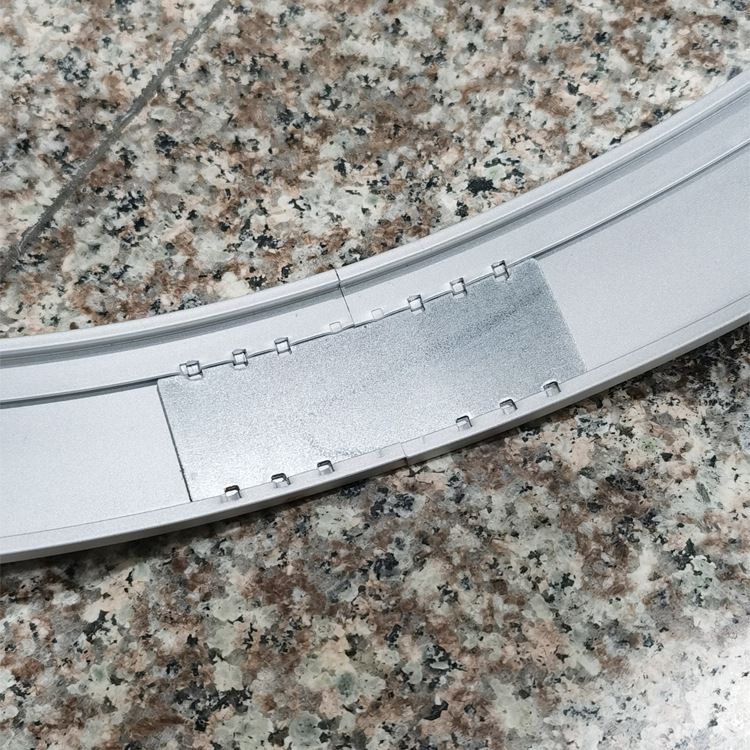 22207843791_1142396355