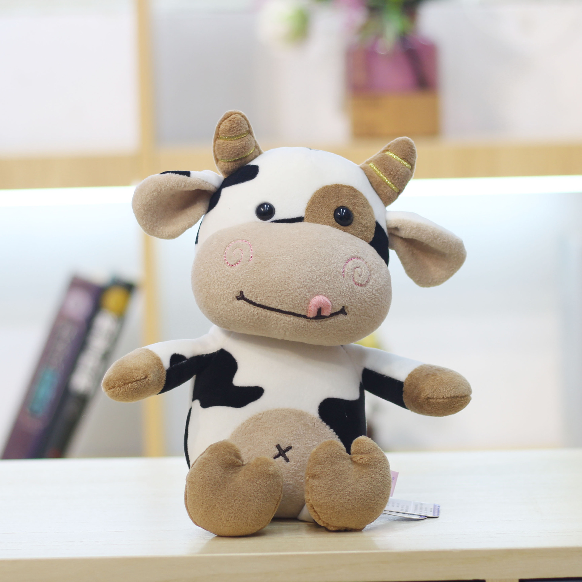 Nueva lindo Habi vaca juguete de peluche vaca muñeca simulación Linda mascota Zodiaco vaca muñeca regalo de una sola pieza entrega