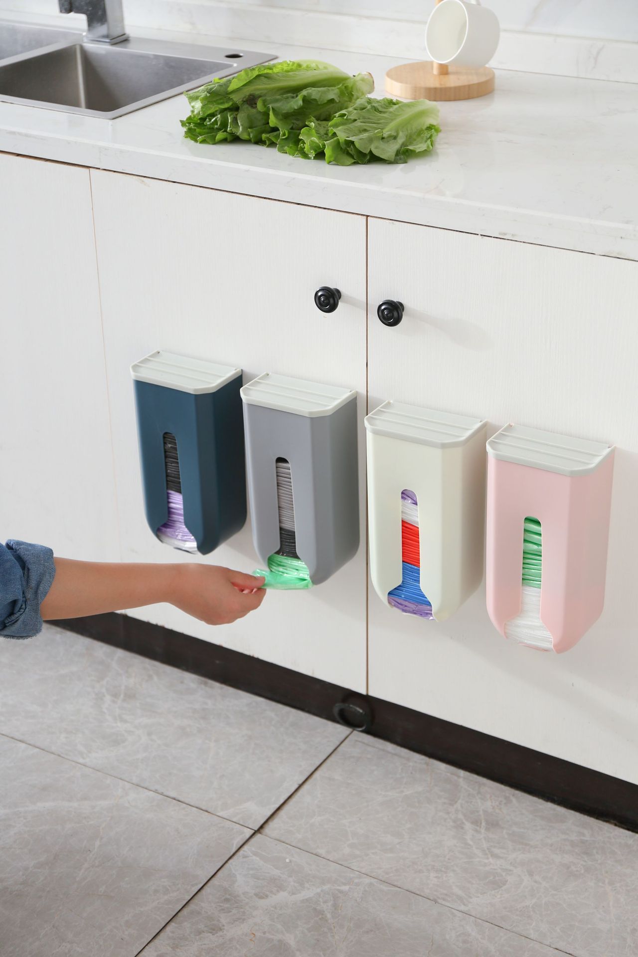 餐厅塑料袋收纳盒壁挂抽取垃圾袋盒子厨房杂物整理盒塑料袋储物盒