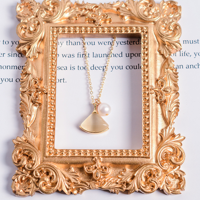 Korean Style Simple Natural Freshwater Pearl Necklace Temperament14k Gold-filled Shell Fan Pendant Necklace Jewelry