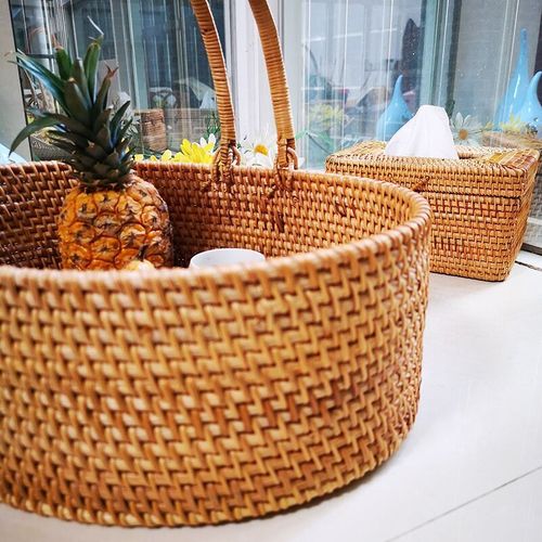Vietnamese rattan picnic basket, hand-woven shopping basket, fruit, vegetable, bread, fruits and sundries, large portable storage basket