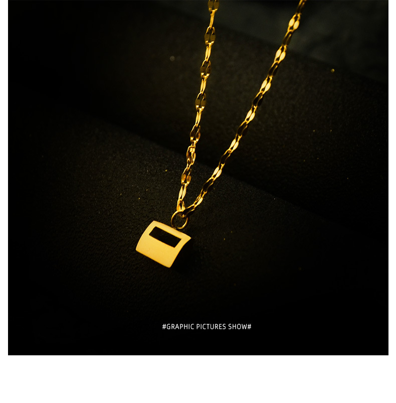 Fashion Gold Lock Pendant Geometric Titanium Steel Necklace For Women Wholesale display picture 10