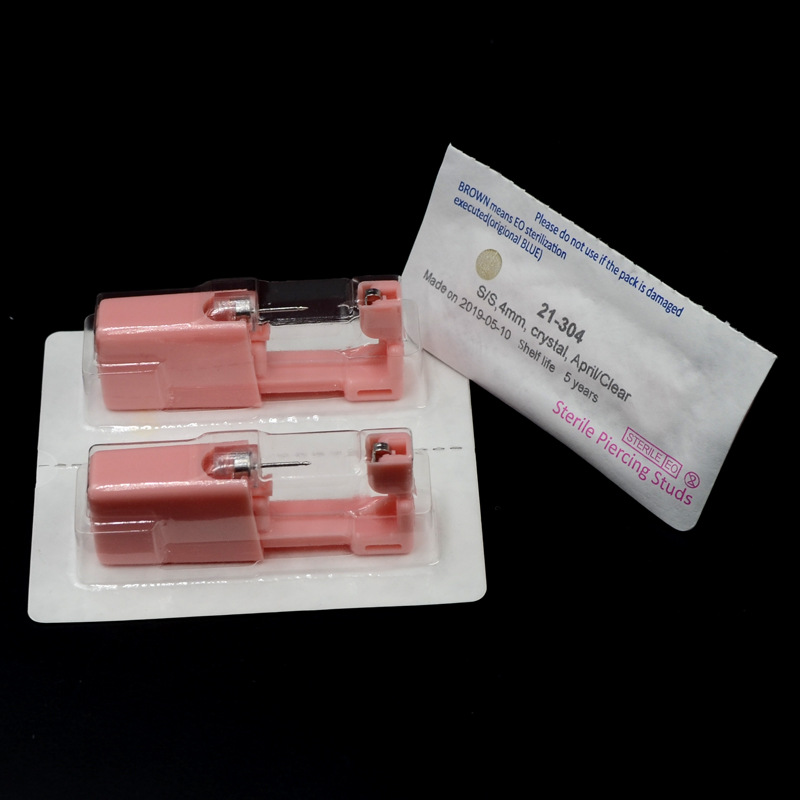 Pink Ear Piercer Disposable Safety Ear Piercing Gun 316l Stainless Steel Ear Nail Gun Tool display picture 3