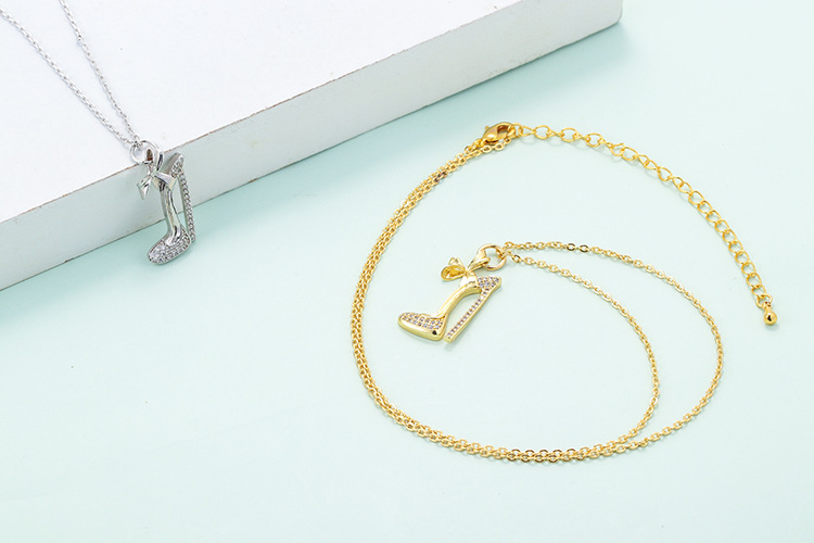 4g Weight Necklace Classification Wedding, Travel Occasion Copper Material Unisex Gender Fashion Style Fashion Four-leaf Bear Insect Pendant Copper Necklace 4