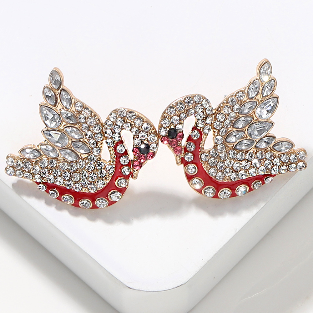 Europäische Und Amerikanische Super-flash-persönlichkeit Kreative Luxus-vogel Ohrringe Mode Retro Übertrieben Temperament All-match-diamant-ohrringe display picture 7