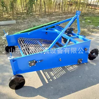 薯皮的土豆收获机器地瓜收获机 四轮拖拉机带土豆收获机