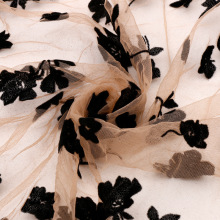 厂家供应 植绒玫瑰网纱布网眼布 裙纱女装连衣裙舞台服面料