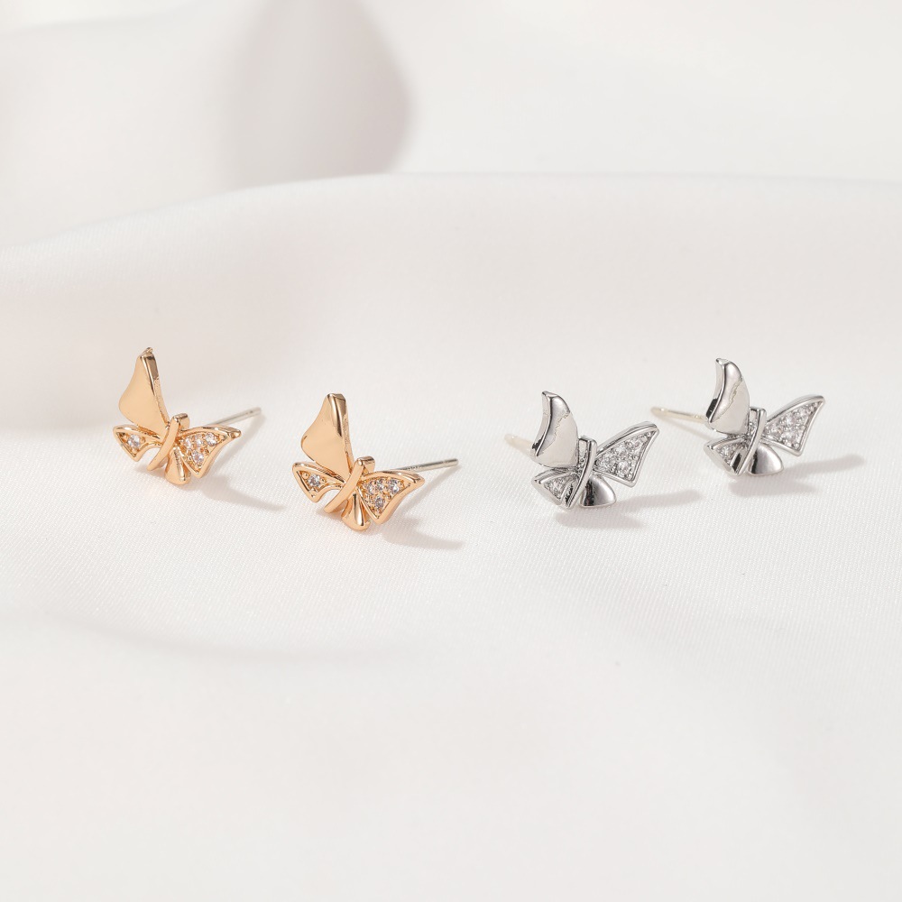 New Fashion Simple Diamond Butterfly Earrings Sweet Bow Stud Earrings Wholesale Nihaojewelry display picture 5