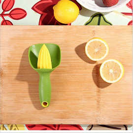 创意厨房家居用品 新奇特手动水果柠檬榨汁器 厂家批发