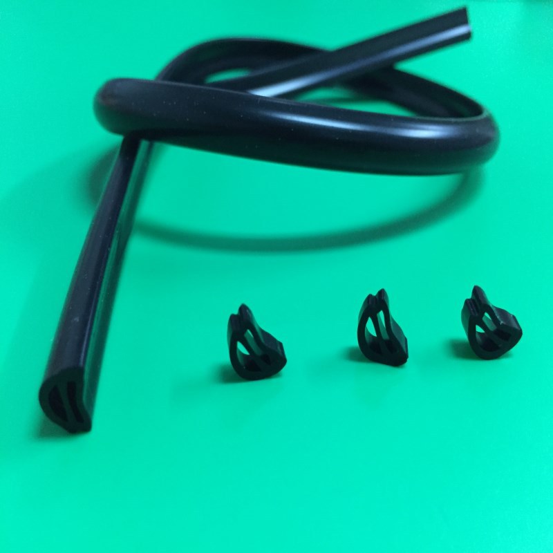 灰色级硅胶管  耐高低温硅胶管 异形硅胶管 橡胶海绵空心管