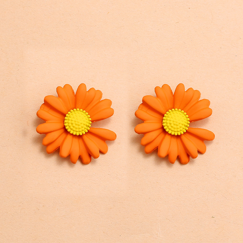 Fashion New Trend Simple Earrings Nihaojewelry Wholesale Sweet Sen Super Sunflower Daisy Flower Earring display picture 11