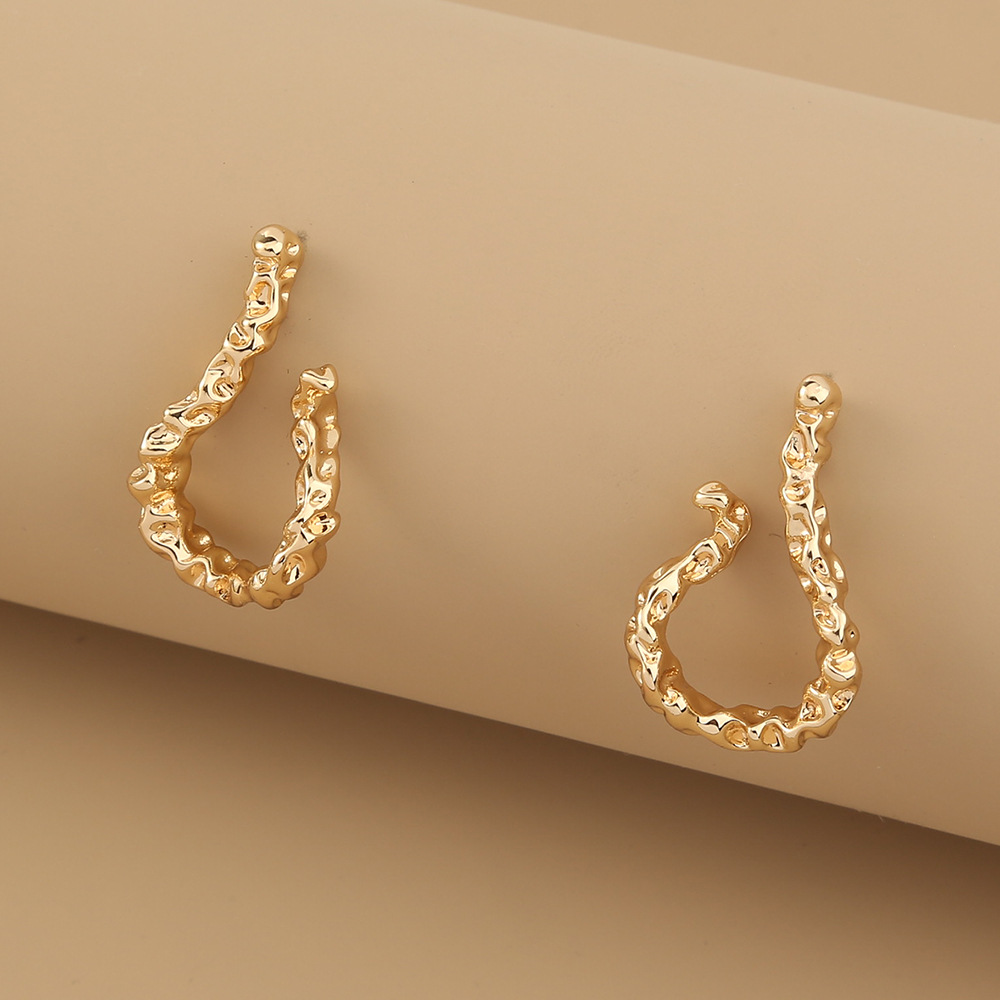 New Fashion Style Abstract Metal U-shaped Irregular Earrings display picture 2