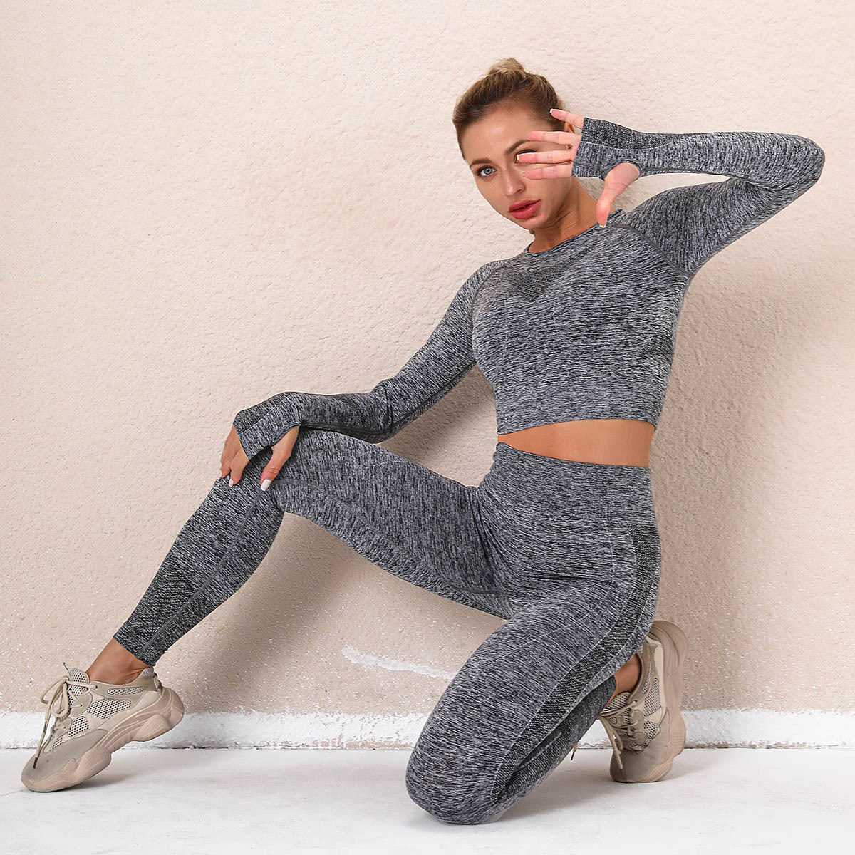 seamless mesh knitted yoga suit set NSNS16834