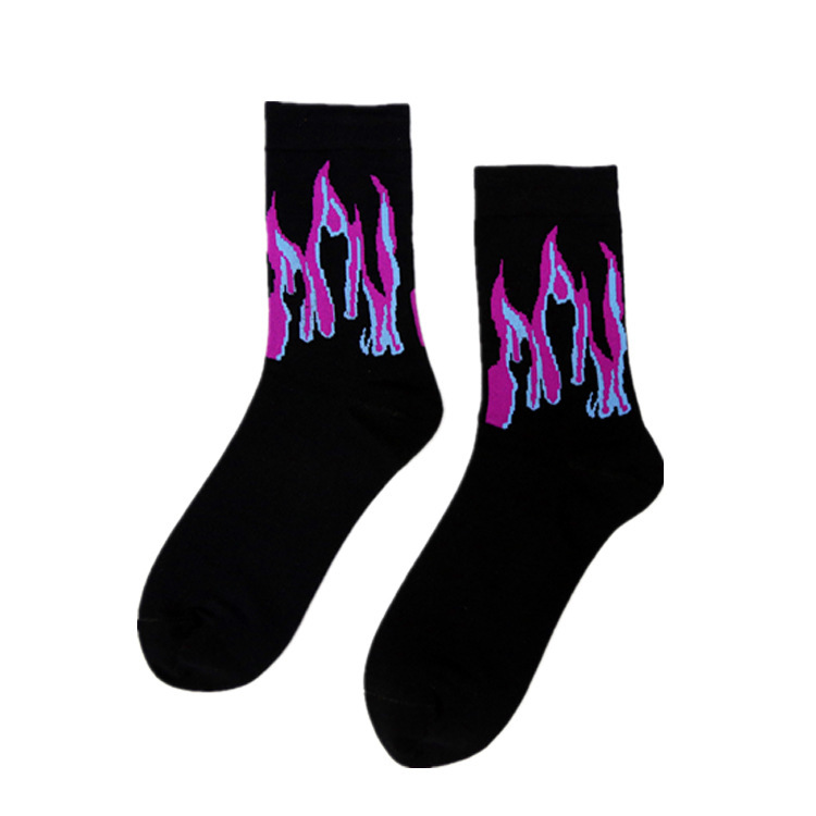 2025d Trendy Harajuku Style Purple Flame Mid-Calf Cotton For Men And Couples Street Skateboard Socks_voghion.com