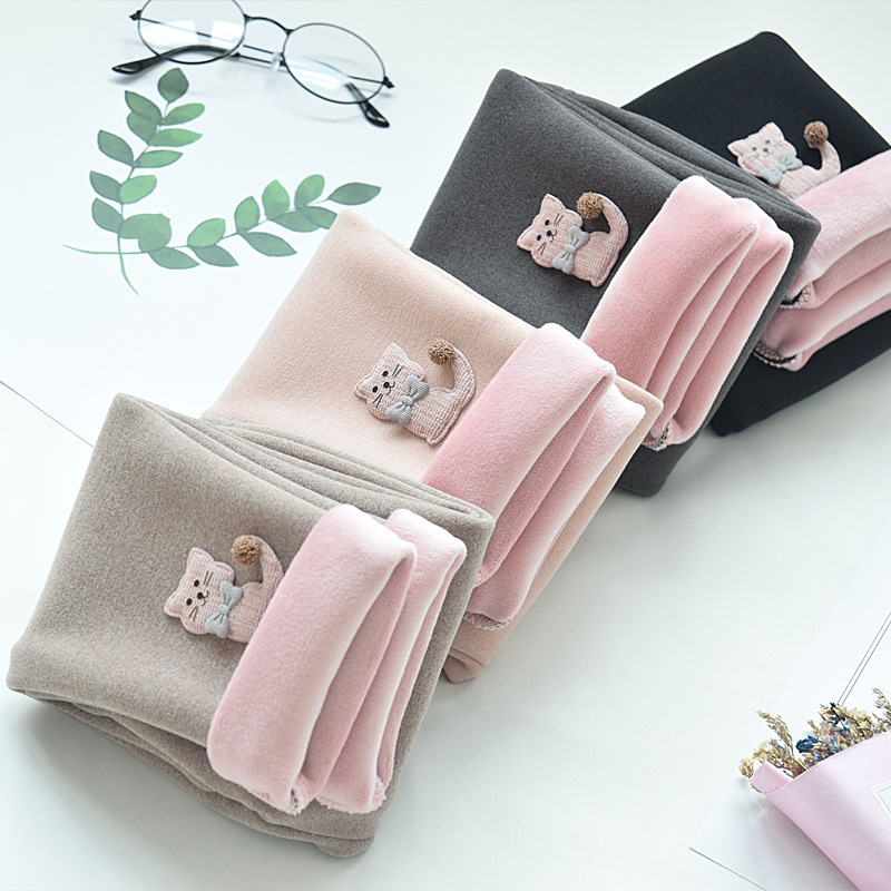 Polainas de las niñas primavera y otoño desgaste estilo occidental terciopelo fino bebé niña Otoño e Invierno integrado forrado de lana engrosada pantalones de los niños