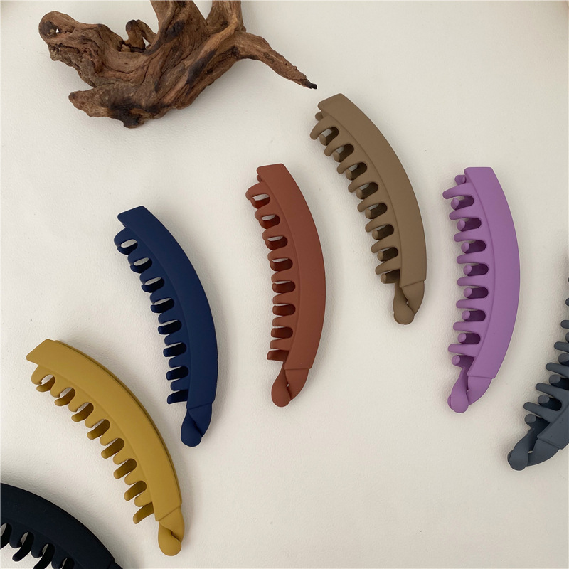 Simple Style Solid Color Plastic Hair Clip display picture 2