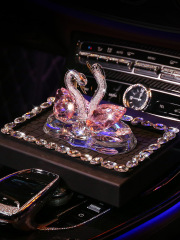 汽車香水擺件創意個性天鵝水晶擺飾車內香薰裝飾中控台女神款淡香